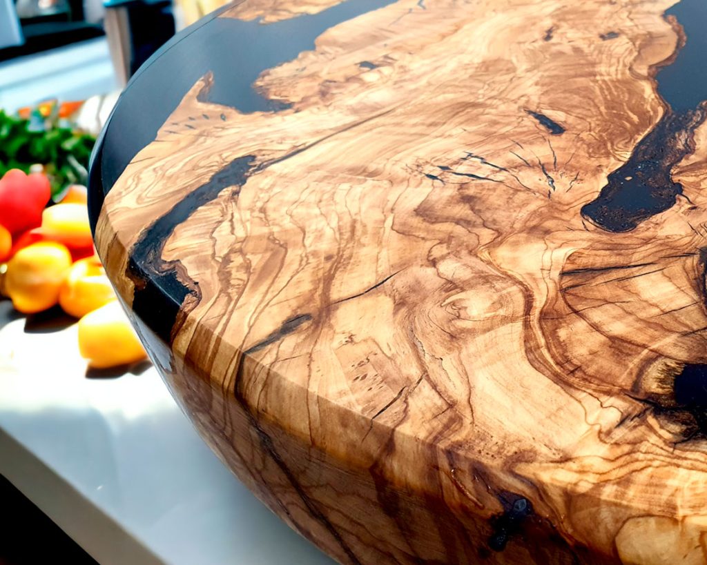 oliveroundetablekitchen-1024x819